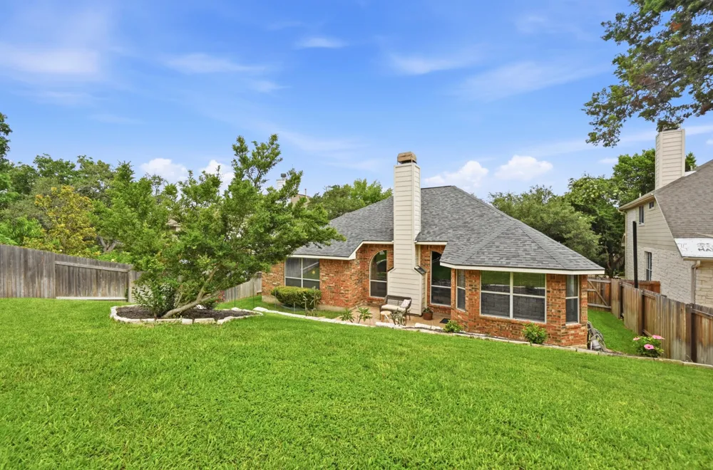 12909 Majestic Oaks Drive Austin, TX 78732