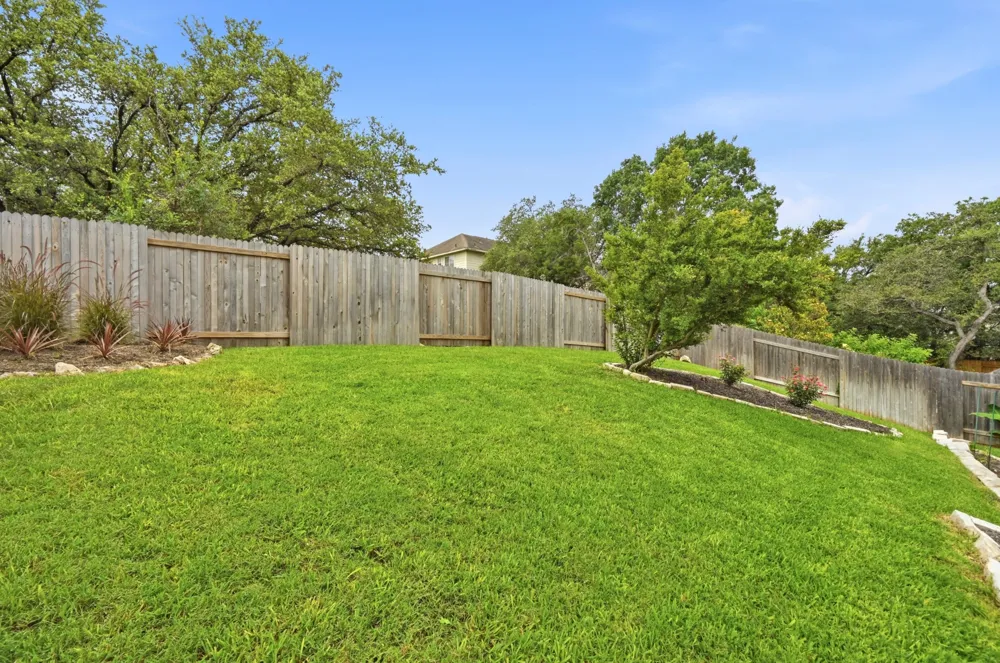 12909 Majestic Oaks Drive Austin, TX 78732