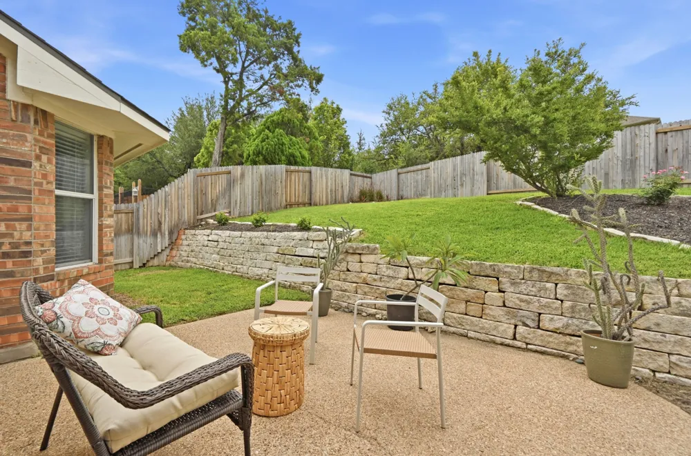 12909 Majestic Oaks Drive Austin, TX 78732