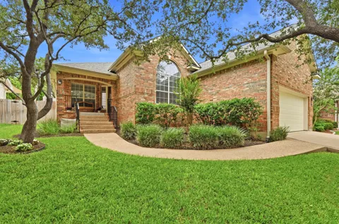 12909 Majestic Oaks Drive