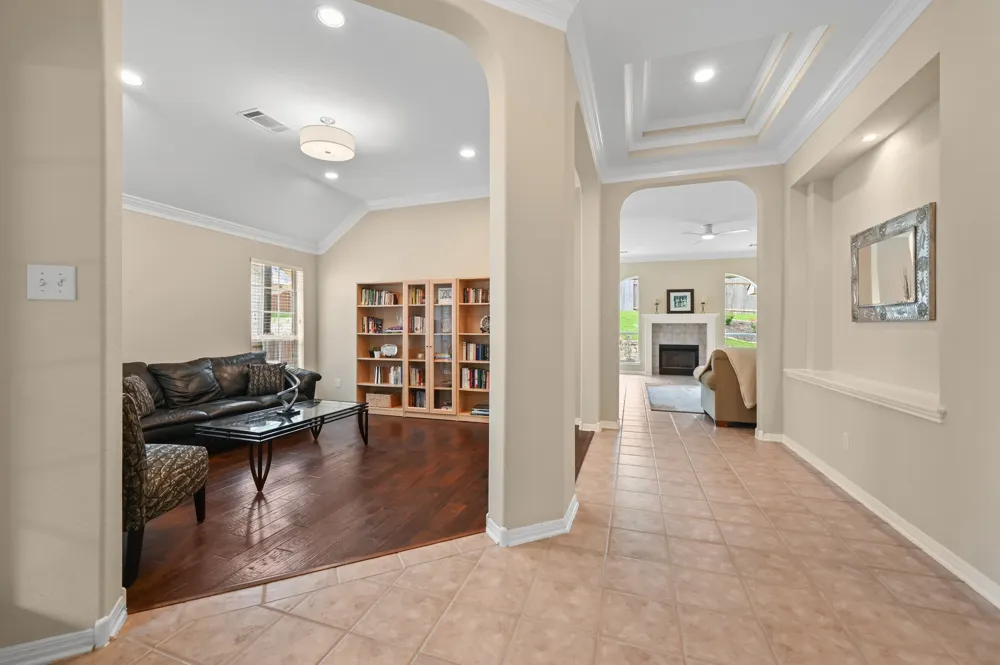 12909 Majestic Oaks Drive Austin, TX 78732
