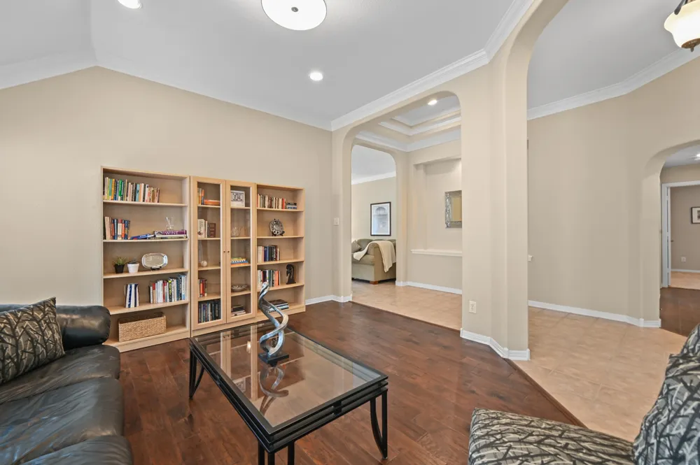 12909 Majestic Oaks Drive Austin, TX 78732