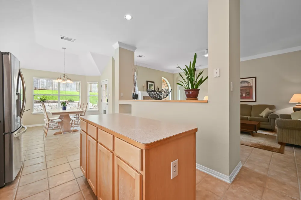 12909 Majestic Oaks Drive Austin, TX 78732