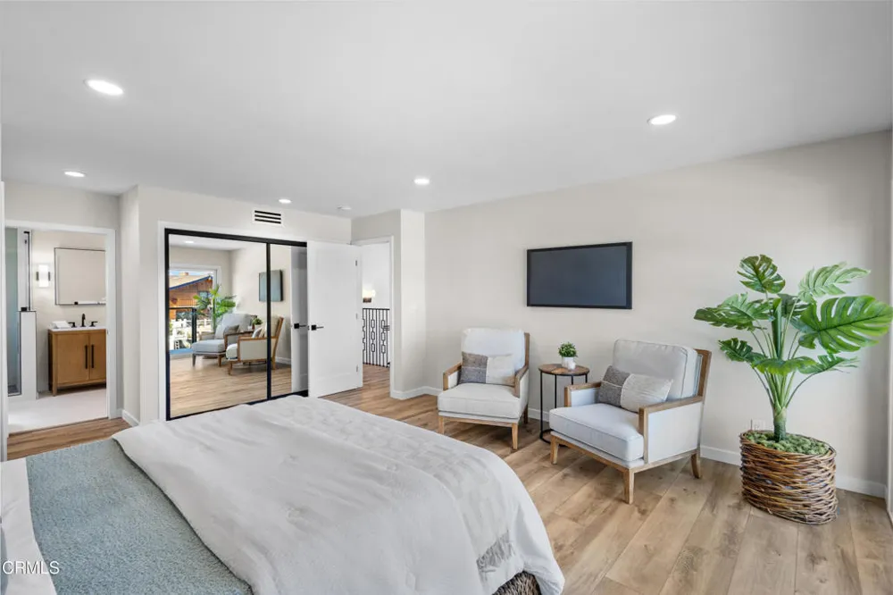 2230 Monaco Drive Oxnard, CA 93035