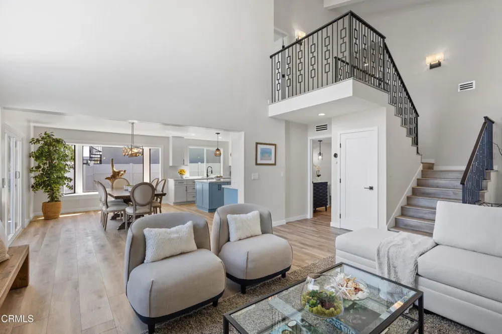 2230 Monaco Drive Oxnard, CA 93035