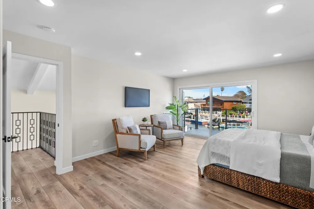 2230 Monaco Drive Oxnard, CA 93035
