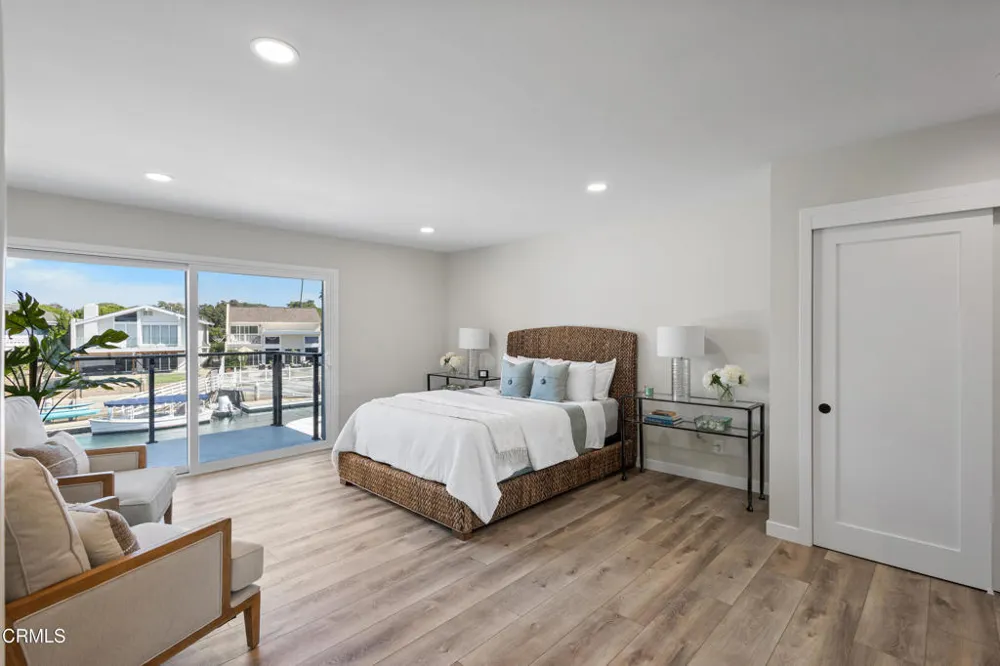 2230 Monaco Drive Oxnard, CA 93035