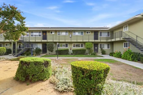 3598 Payne Avenue #9