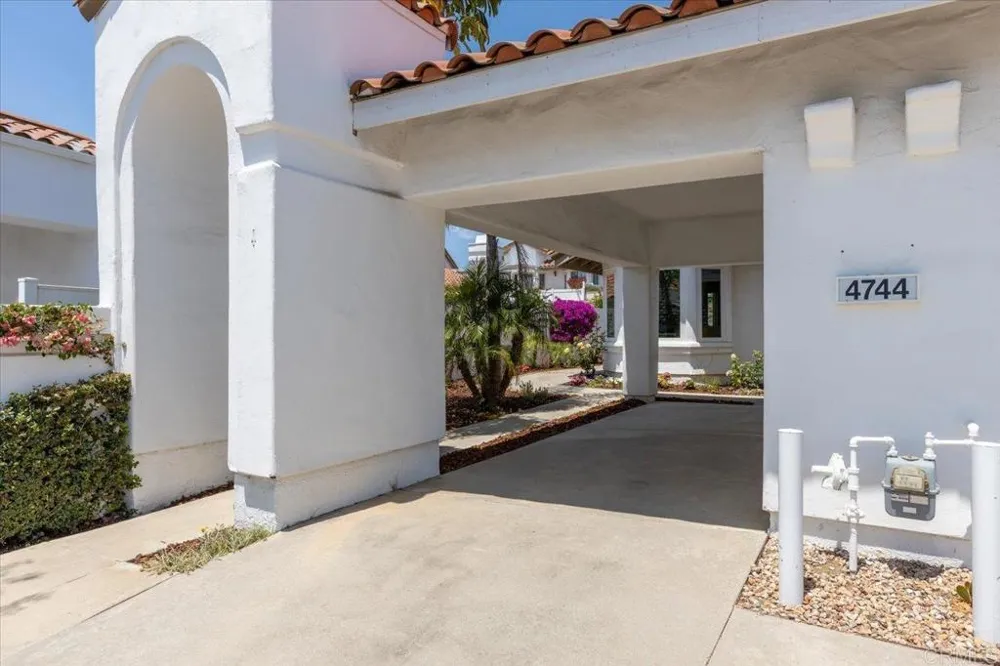 4744 Miletus Way Oceanside, CA 92056