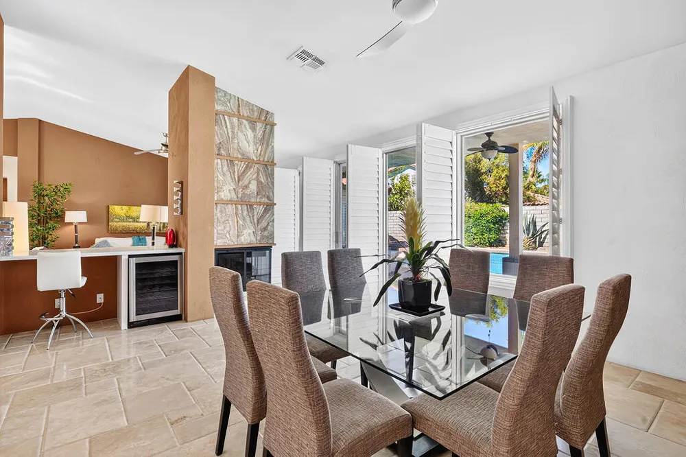 137 Courtside Drive Palm Desert, CA 92260