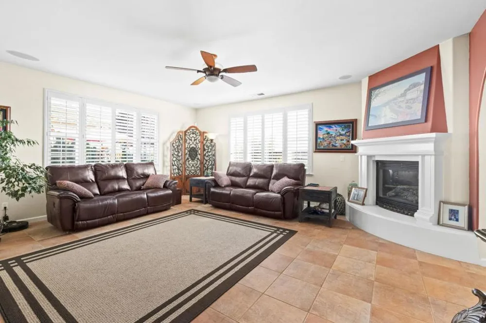 6560 Eagle Ridge Court Gilroy, CA 95020