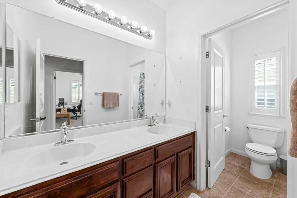 6560 Eagle Ridge Court Gilroy, CA 95020