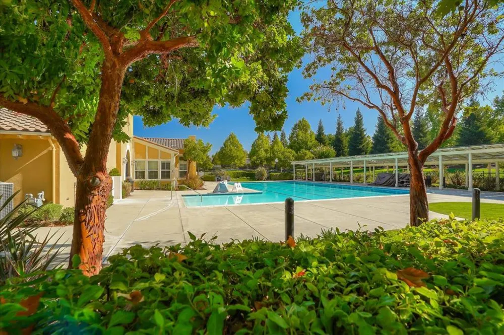 6560 Eagle Ridge Court Gilroy, CA 95020
