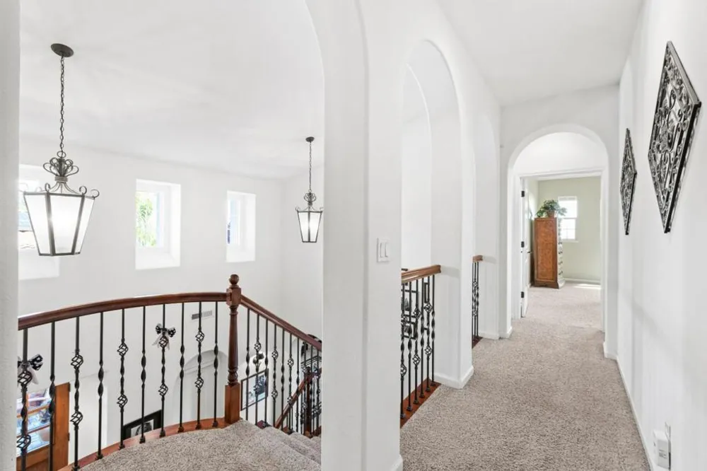 6560 Eagle Ridge Court Gilroy, CA 95020