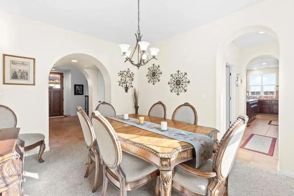 6560 Eagle Ridge Court Gilroy, CA 95020