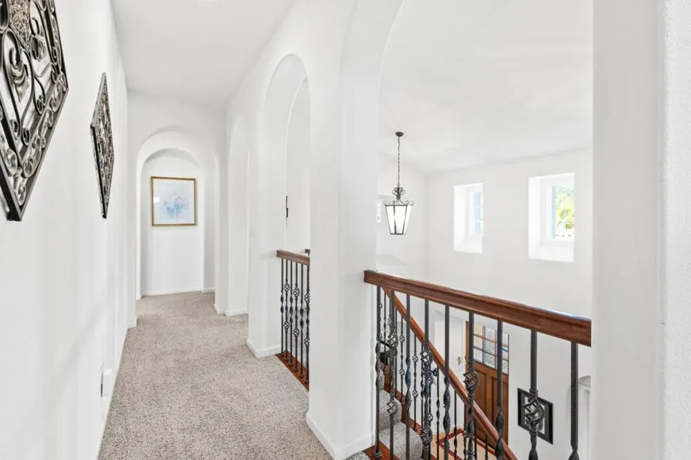 6560 Eagle Ridge Court Gilroy, CA 95020