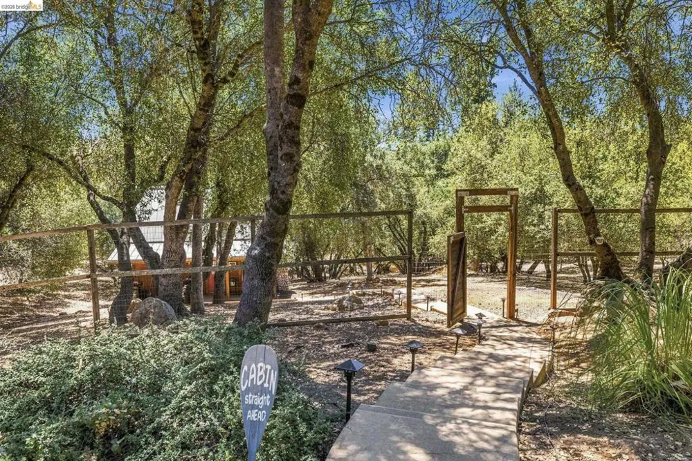 14469 Phillip Ln Sonora, CA 95370