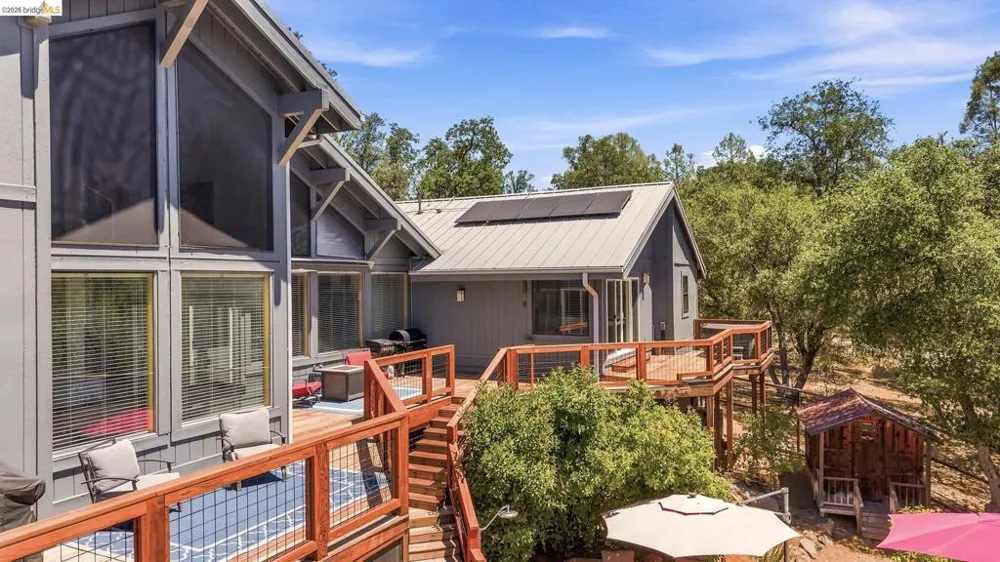 14469 Phillip Ln Sonora, CA 95370