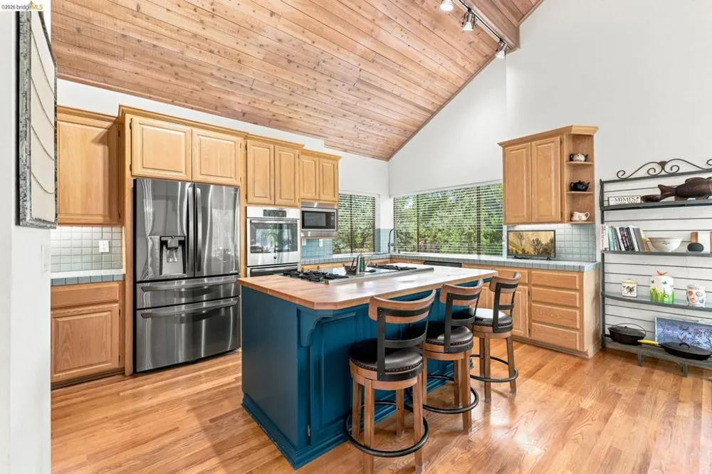 14469 Phillip Ln Sonora, CA 95370