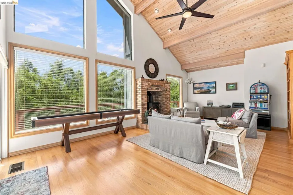 14469 Phillip Ln Sonora, CA 95370
