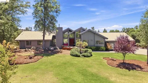 14469 Phillip Ln