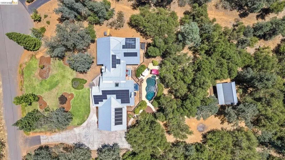 14469 Phillip Ln Sonora, CA 95370