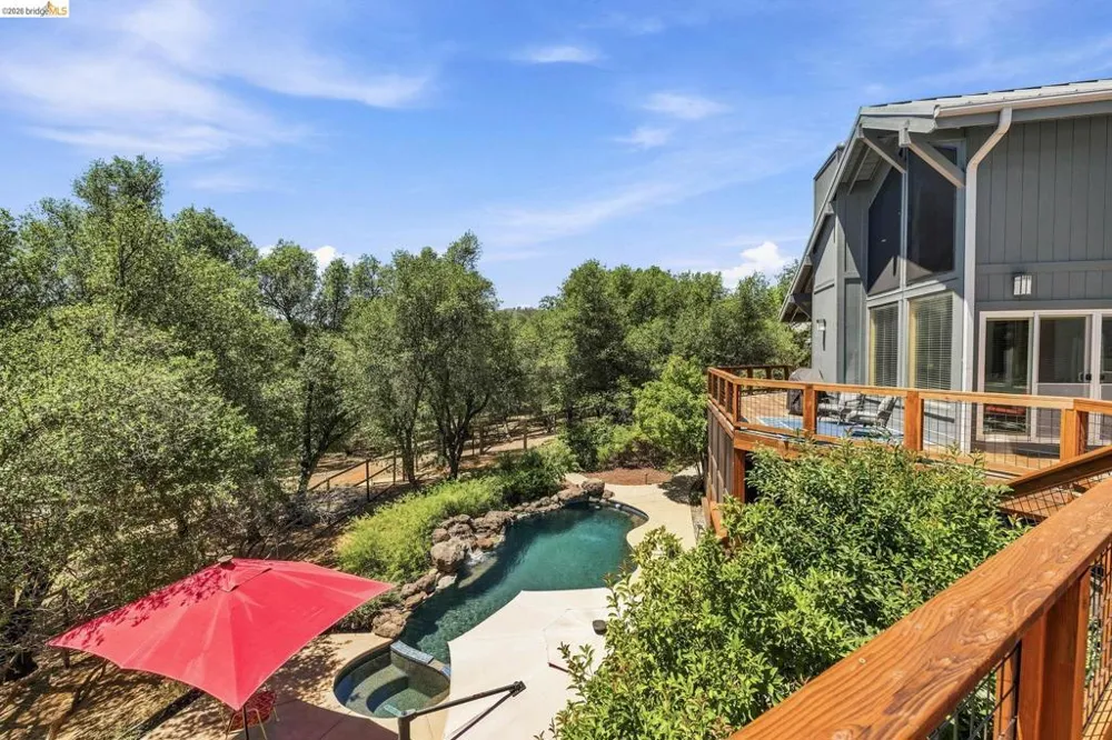 14469 Phillip Ln Sonora, CA 95370