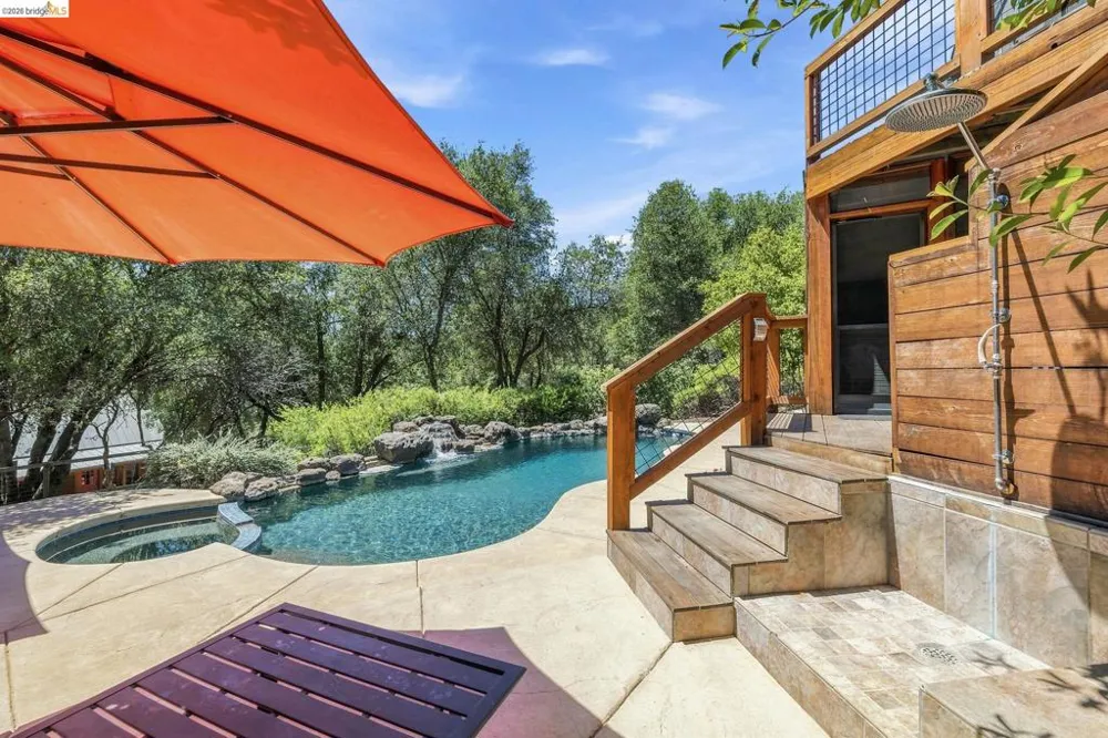 14469 Phillip Ln Sonora, CA 95370