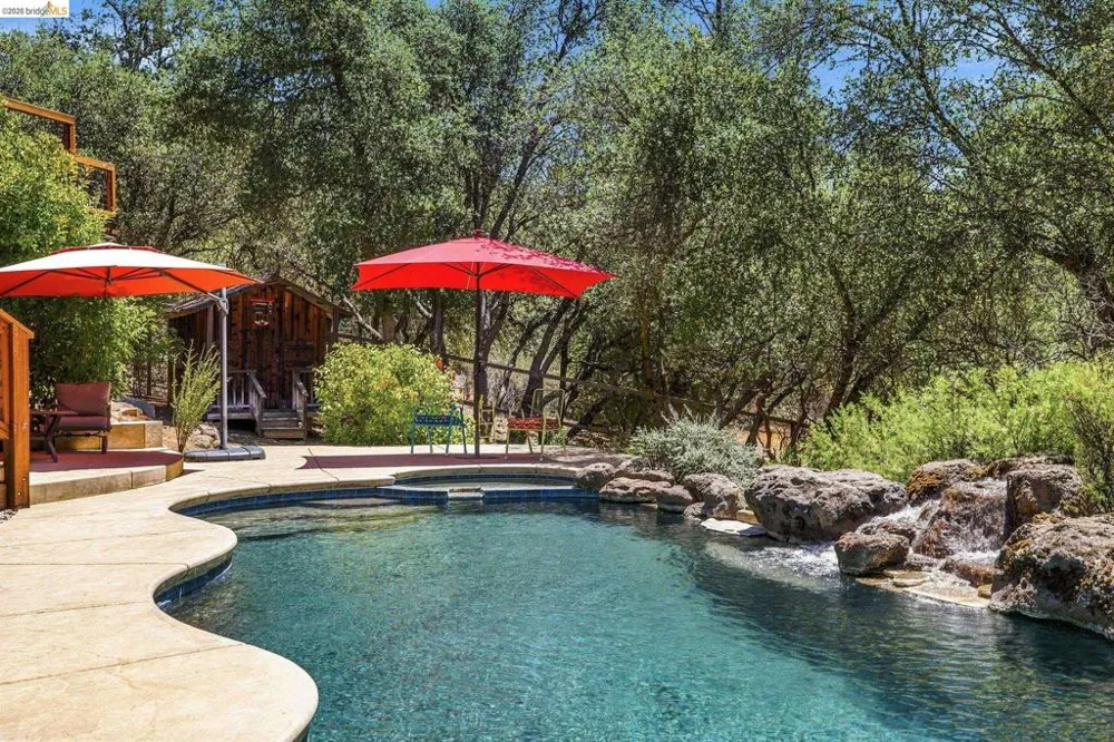 14469 Phillip Ln Sonora, CA 95370