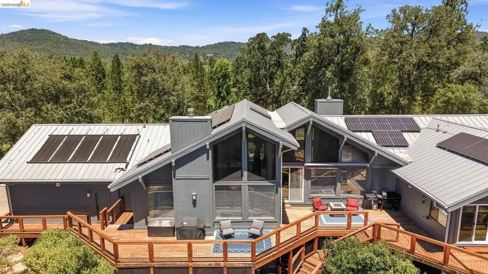 14469 Phillip Ln Sonora, CA 95370