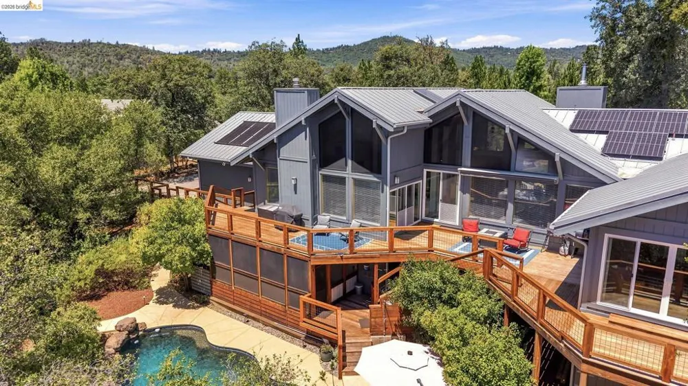 14469 Phillip Ln Sonora, CA 95370