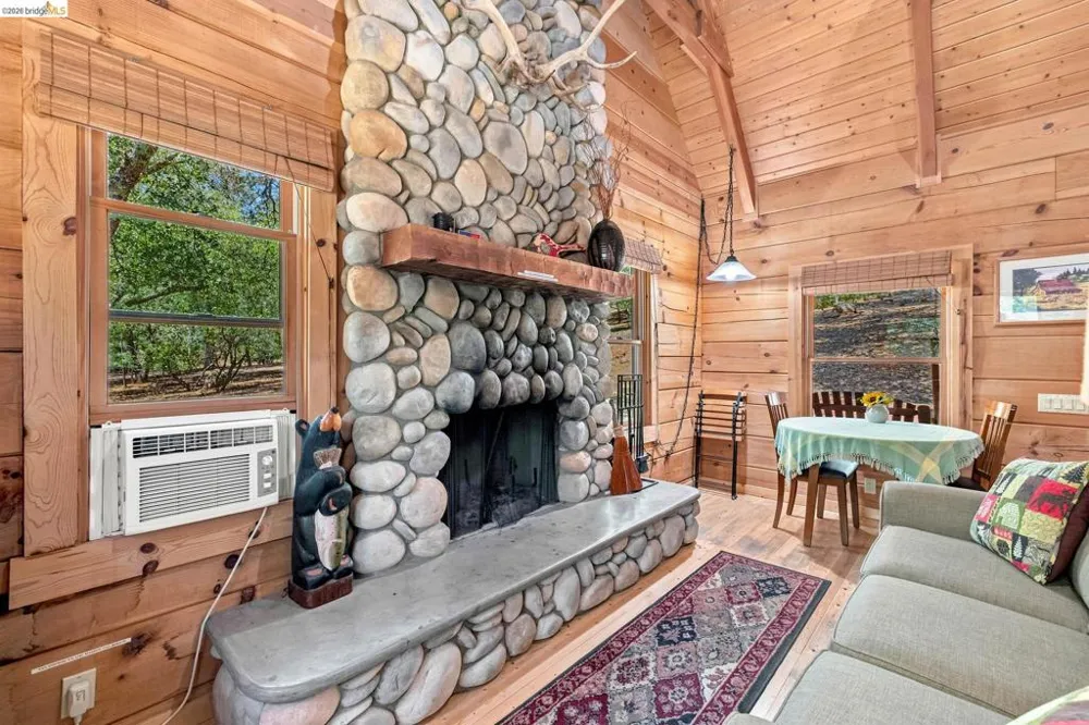 14469 Phillip Ln Sonora, CA 95370