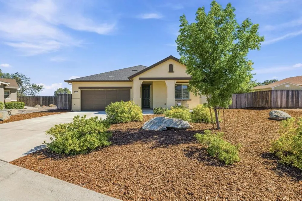 216 Raccoon Hollow Loop Copperopolis, CA 95228