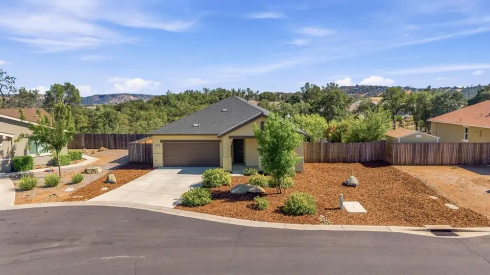 216 Raccoon Hollow Loop Copperopolis, CA 95228