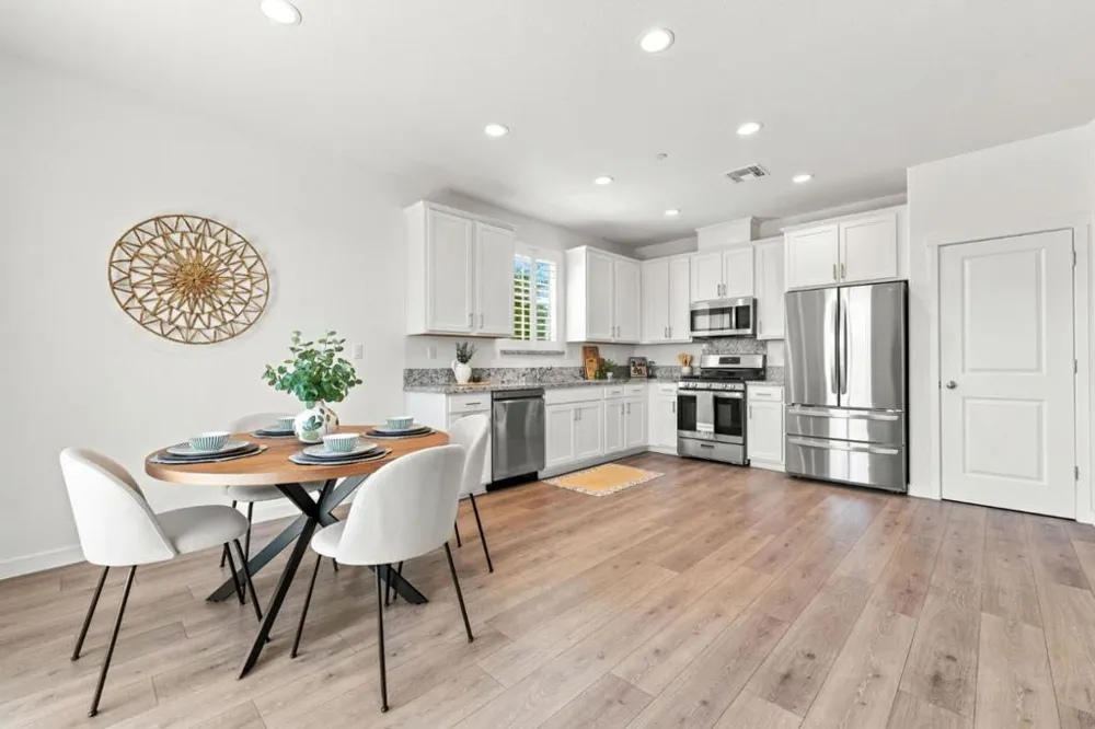 216 Raccoon Hollow Loop Copperopolis, CA 95228