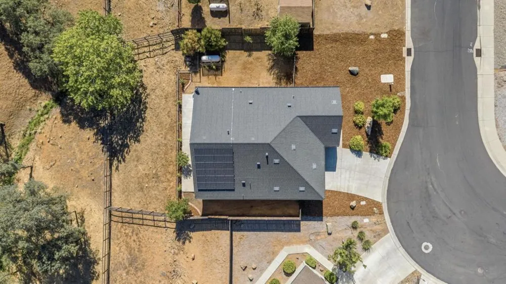 216 Raccoon Hollow Loop Copperopolis, CA 95228
