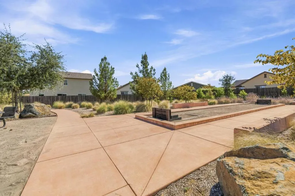216 Raccoon Hollow Loop Copperopolis, CA 95228