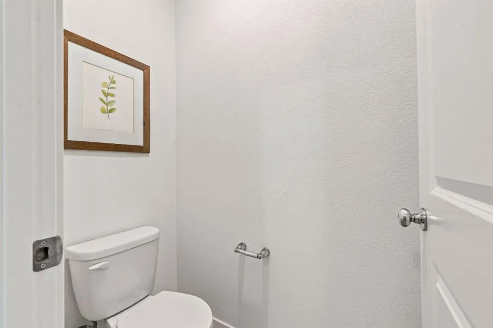 216 Raccoon Hollow Loop Copperopolis, CA 95228