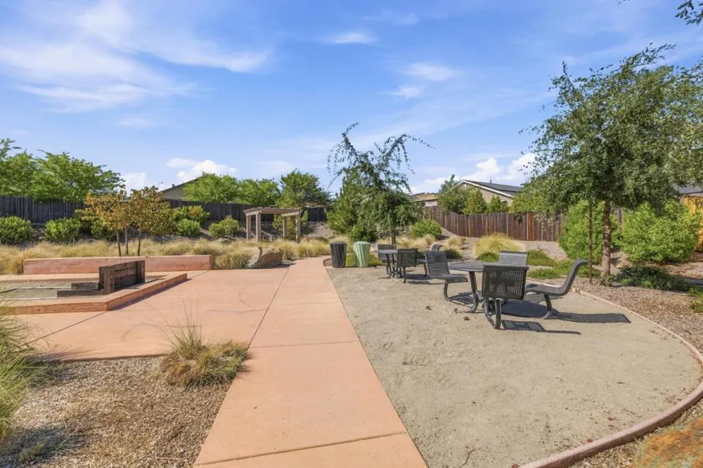 216 Raccoon Hollow Loop Copperopolis, CA 95228