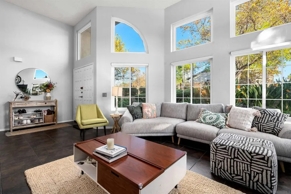 8896 Highwood Dr #C San Diego, CA 92119