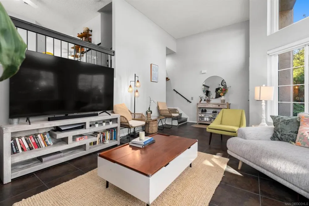8896 Highwood Dr #C San Diego, CA 92119