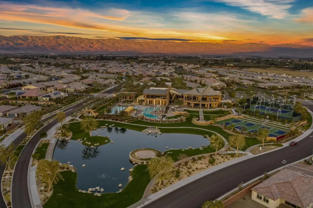 51555 Ponderosa Drive Indio, CA 92201