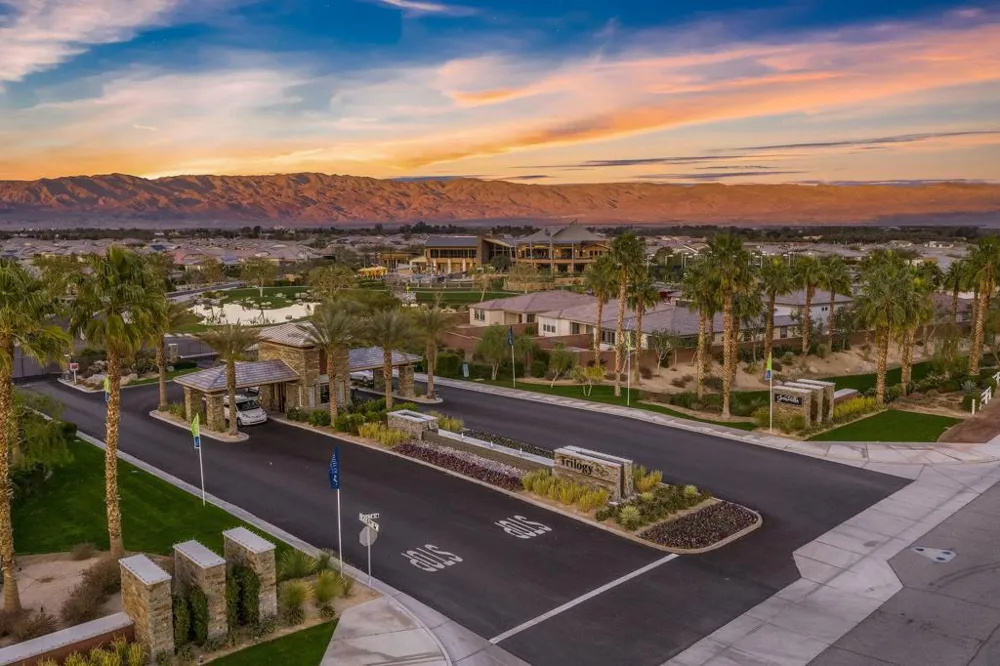 51555 Ponderosa Drive Indio, CA 92201