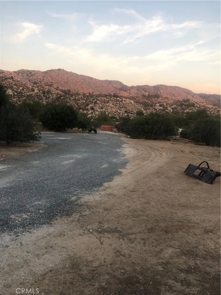 45995 Roca Vista Aguanga, CA 92536