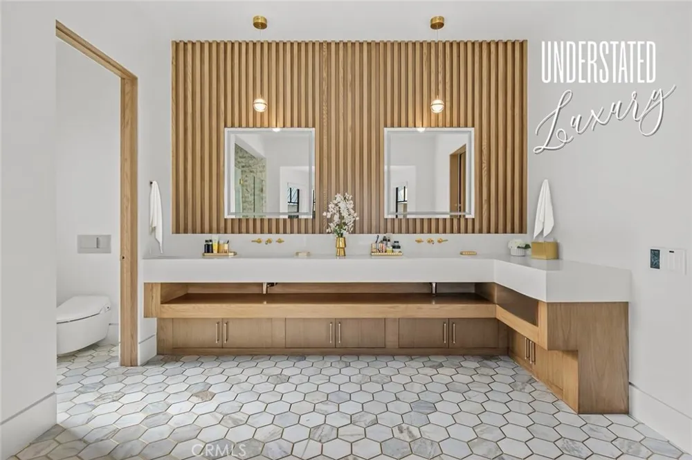 221 W Las Palmas Fullerton, CA 92835
