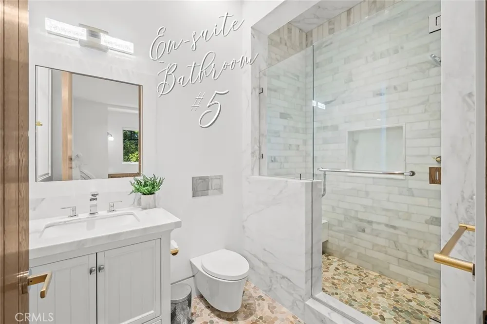 221 W Las Palmas Fullerton, CA 92835
