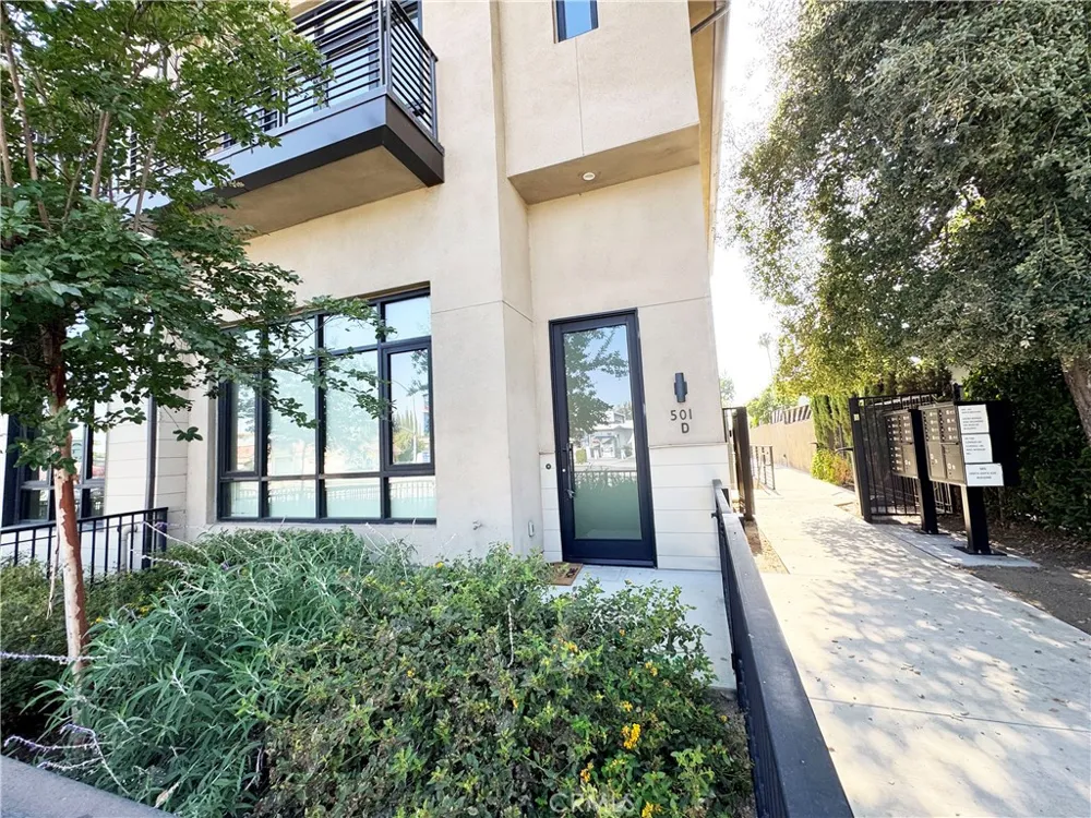 501 Santa Anita #B Arcadia, CA 91006