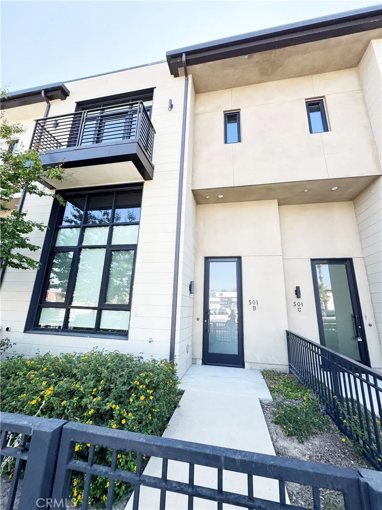 501 Santa Anita #B Arcadia, CA 91006