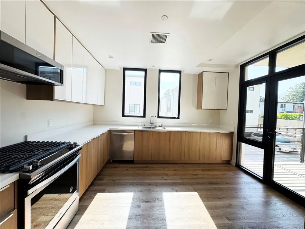 501 Santa Anita #B Arcadia, CA 91006