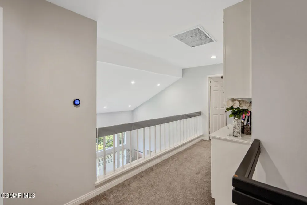 156 Windrose Drive Thousand Oaks, CA 91320